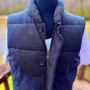 Banana Republic Charcoal Gray Puffer Vest